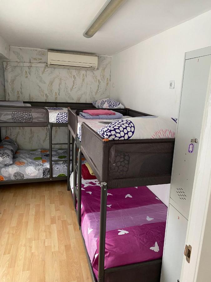 Hostal Madrid Paradise Luaran gambar
