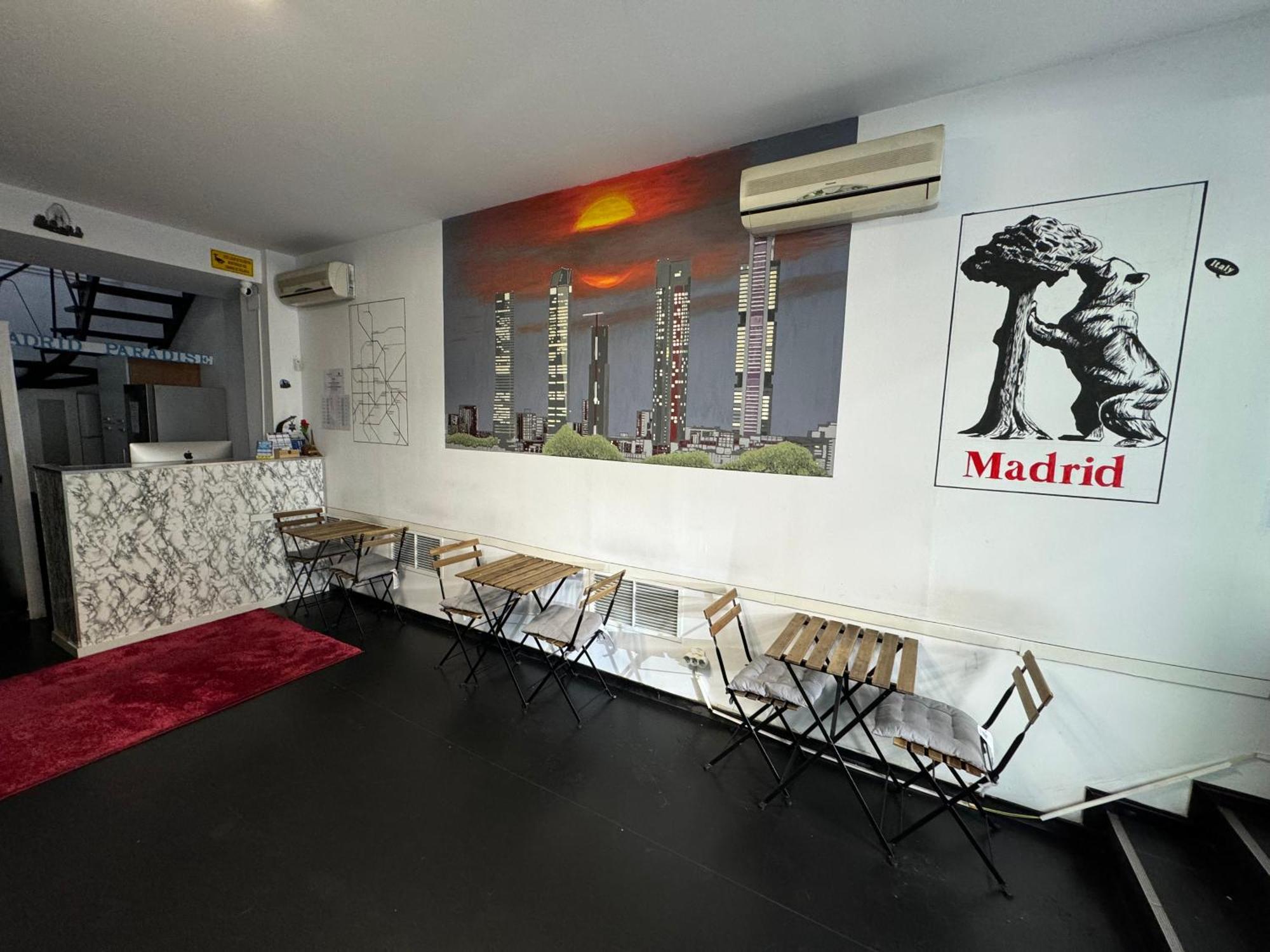 Hostal Madrid Paradise Luaran gambar